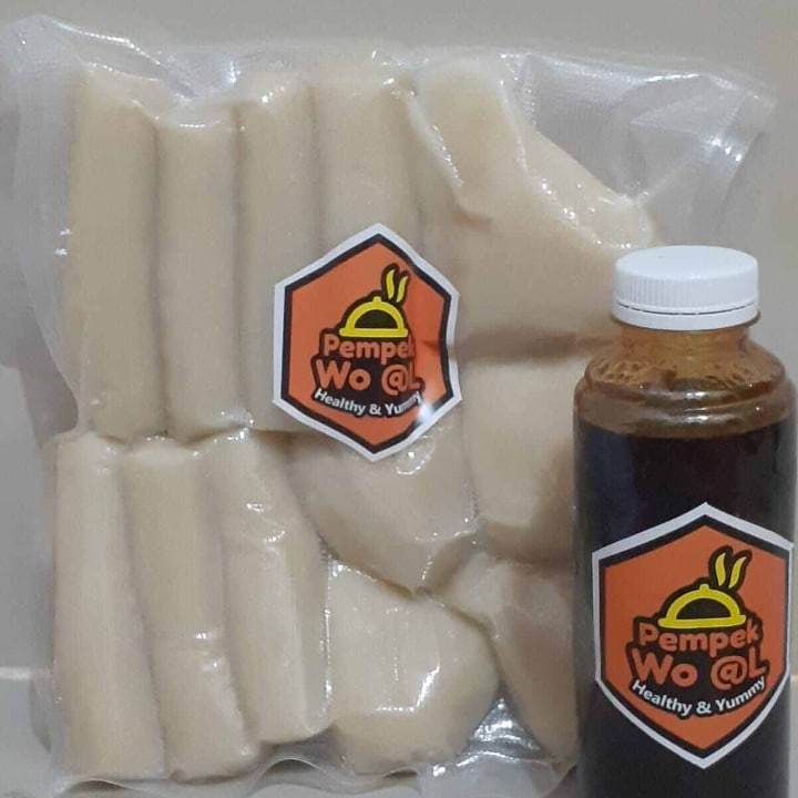 Pempek dari dapur rumahan mejadi pendorong ekonomi